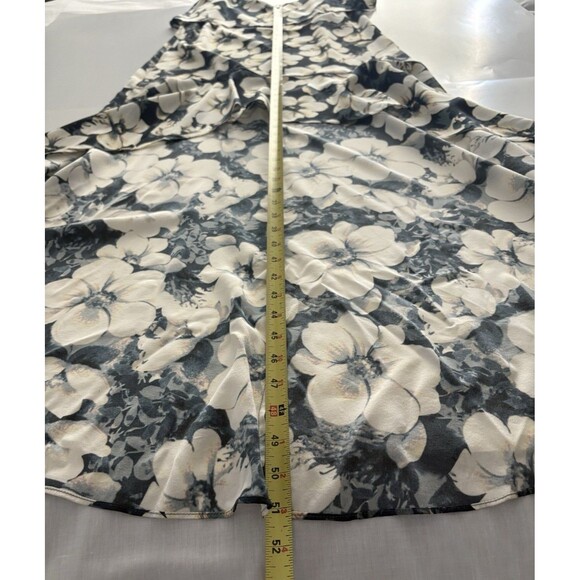 INTERMIX Silk Maxi Dress Size S Green Floral Hi-Low Spaghetti Strap Lightweight - Picture 9 of 16